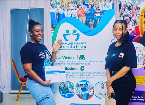 COMMUNITY HANDS FOUNDATION